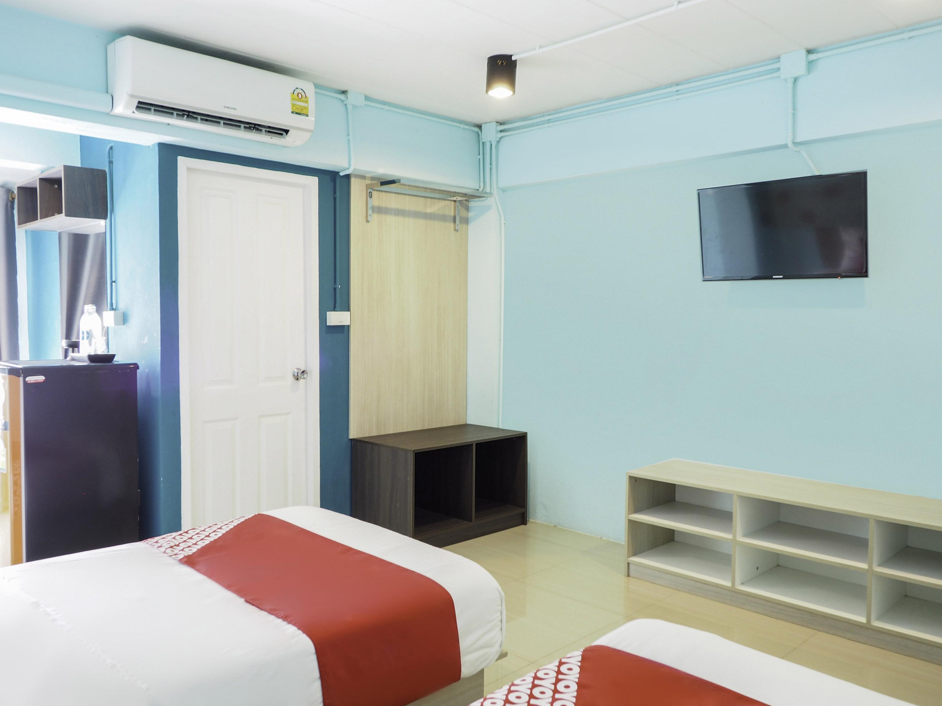Oyo 983 The Private Hotel Chiang Mai Buitenkant foto